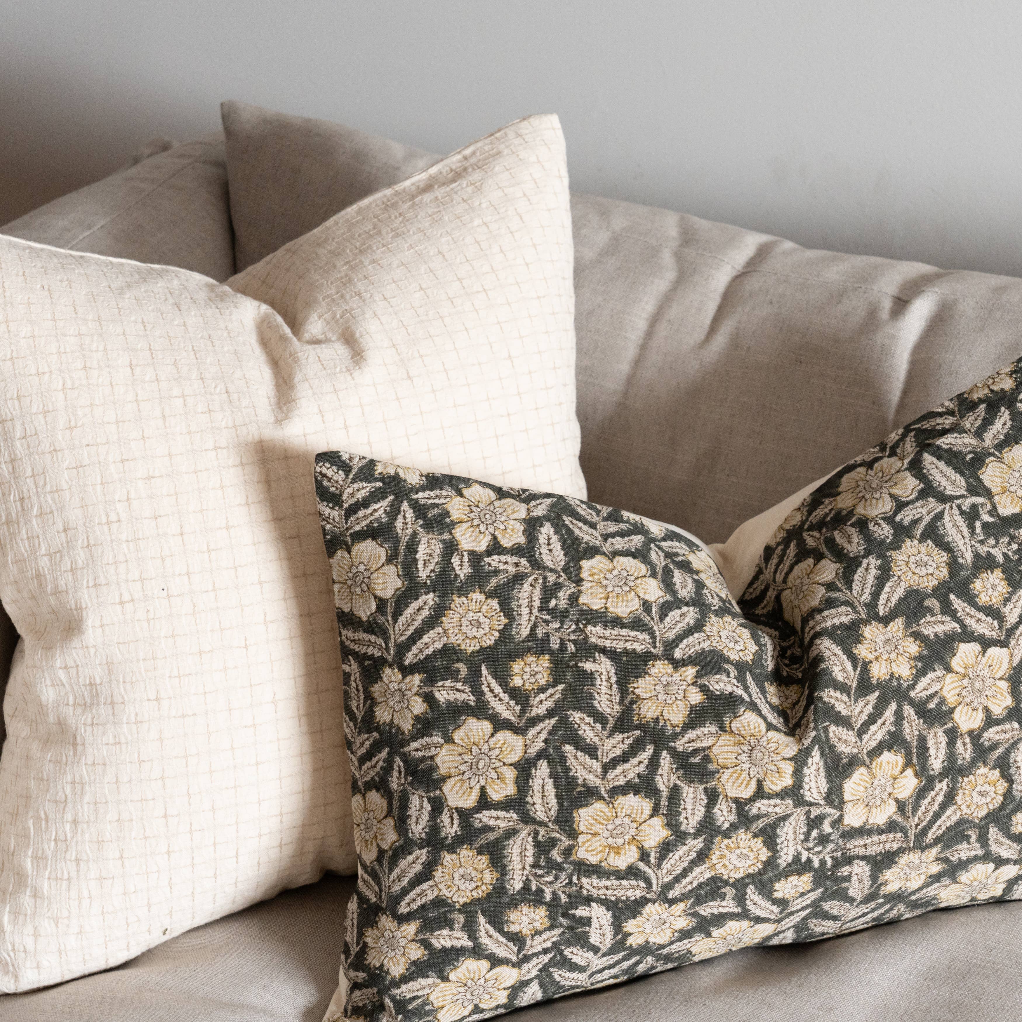 GRETA cushion cover