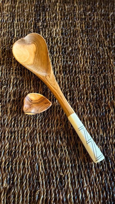 KENYA: Wild olive wood heart-shaped cooking spoon with zigzag handle
