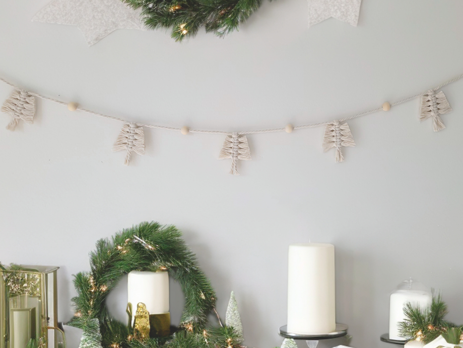 CANADA Macrame Christmas Garland | Bohemian Decor