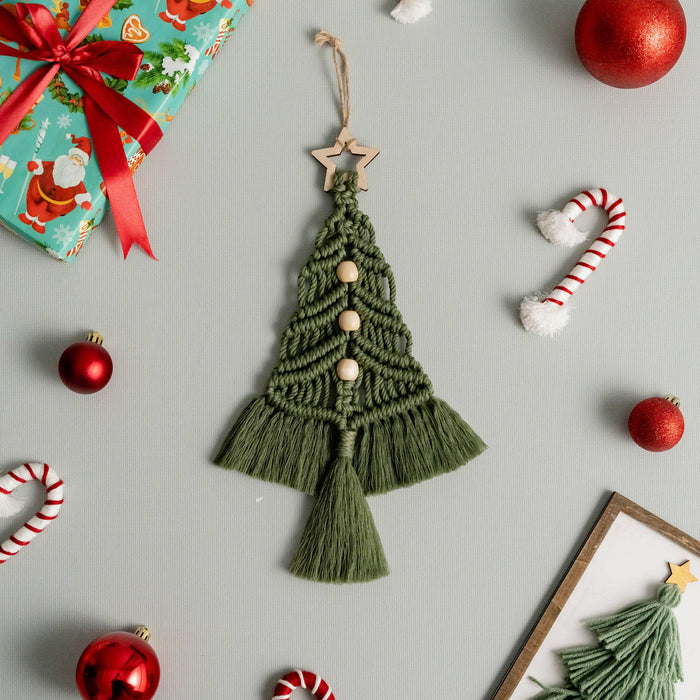 VIETNAM: Christmas tree shaped wall decoration X19