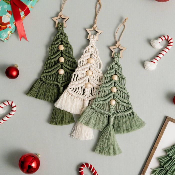 VIETNAM: Christmas tree shaped wall decoration X19