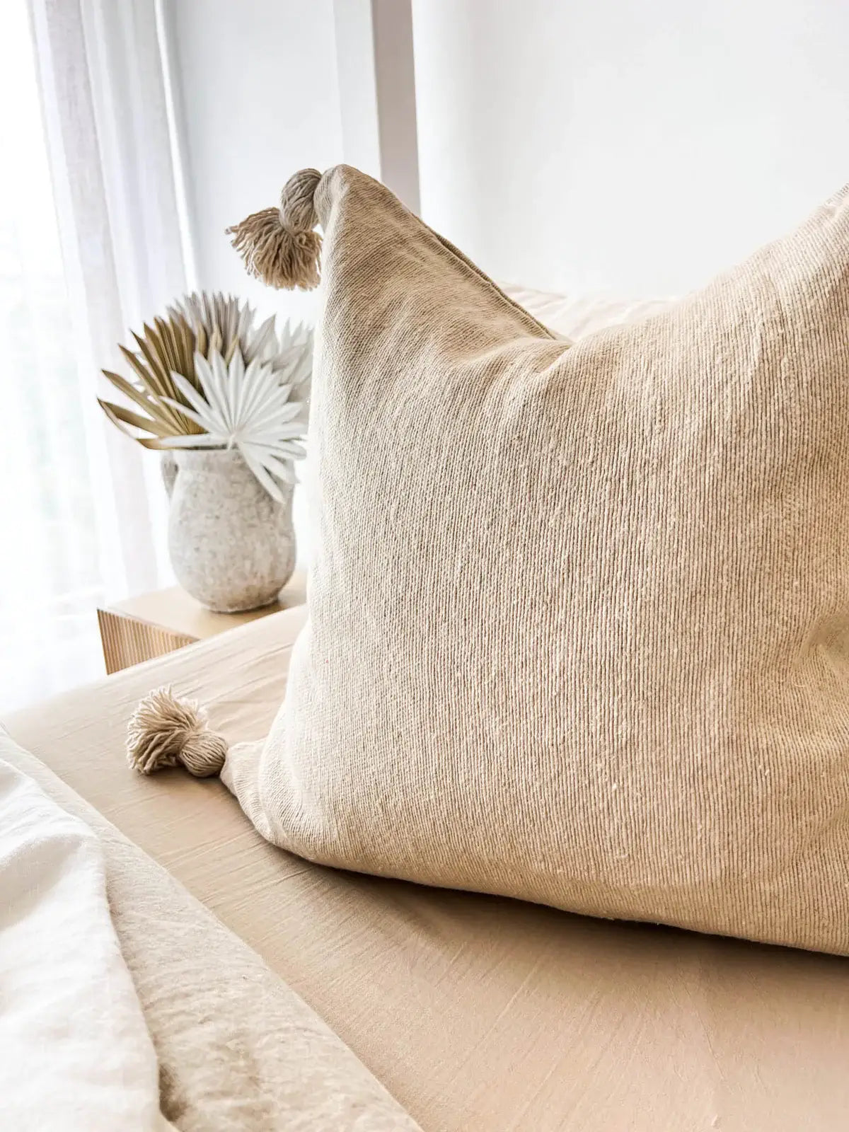 MOROCCO: Moroccan pillow cushion with tassel