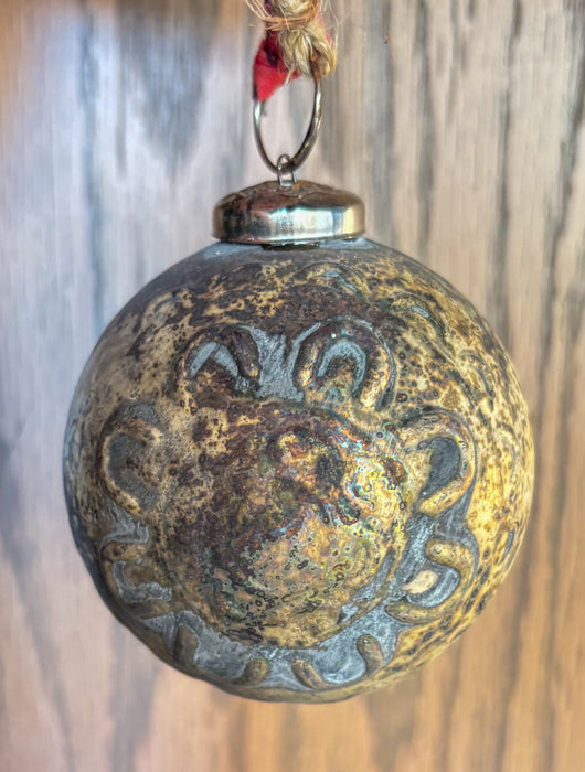 INDIA: Eshana aged recycled glass ball