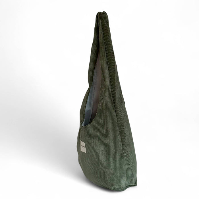 Oval bag tree